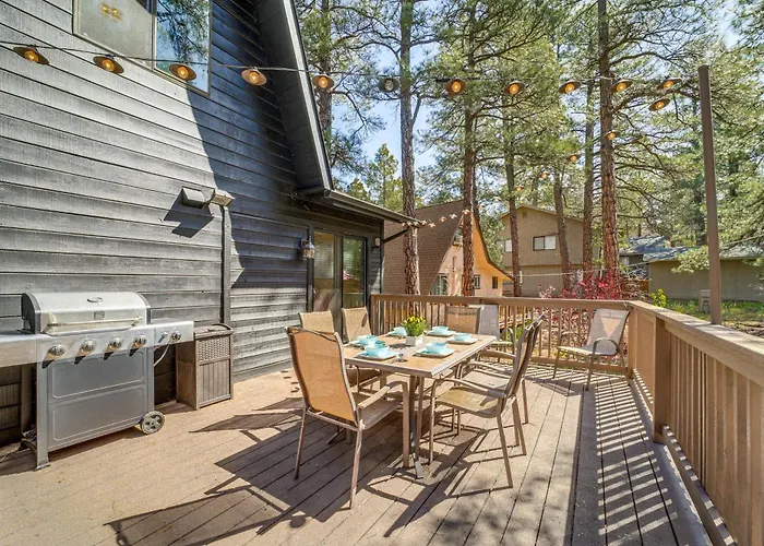 Spacious Yard & Deck! Great Space In Munds Park Holiday home *